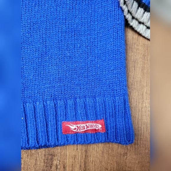 BUNDLE & SAVE Hot Wheels half zip sweater - Picture 4 of 9